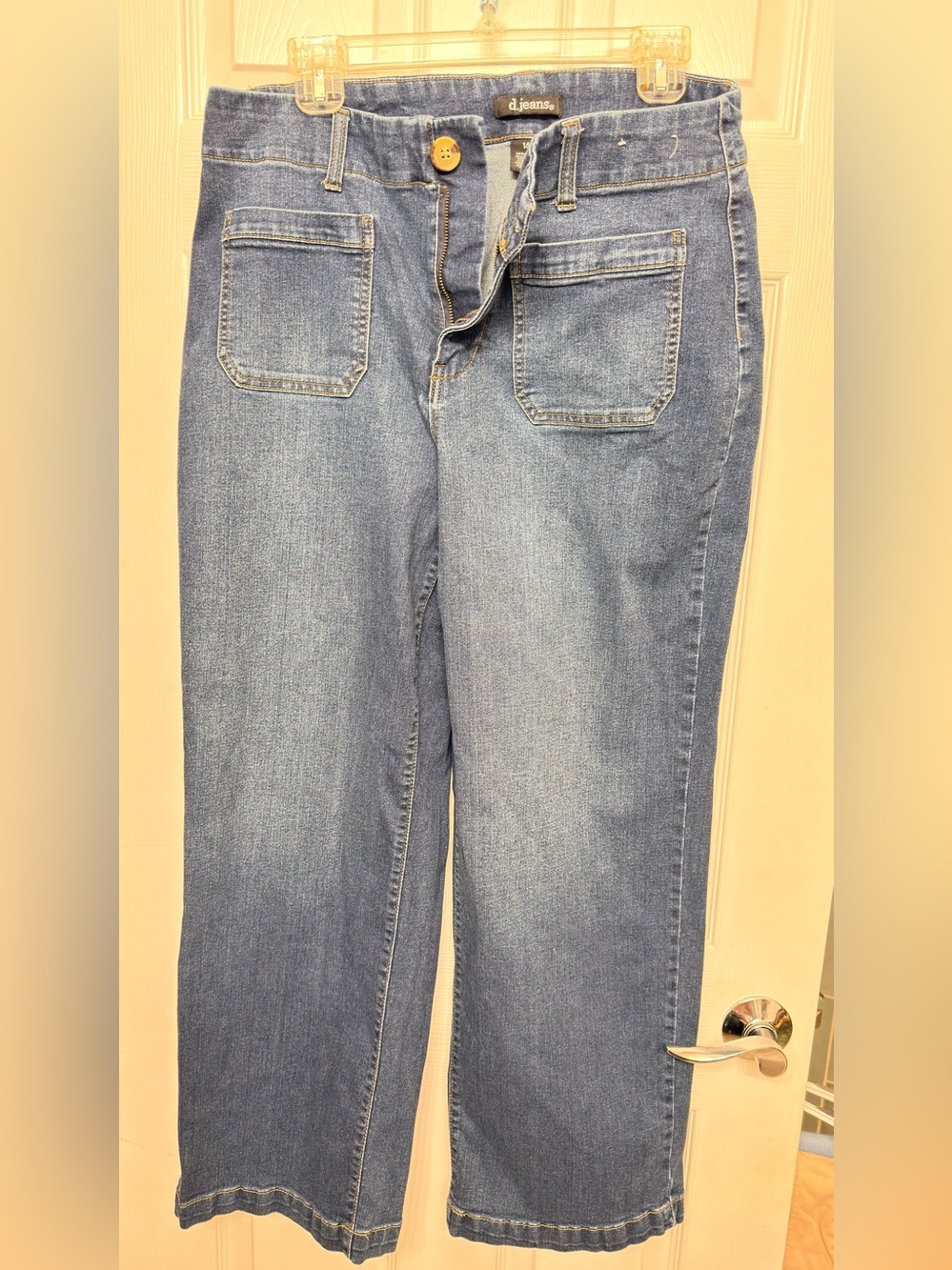 d. jeans Light Blue Straight Leg Women’s Jeans
